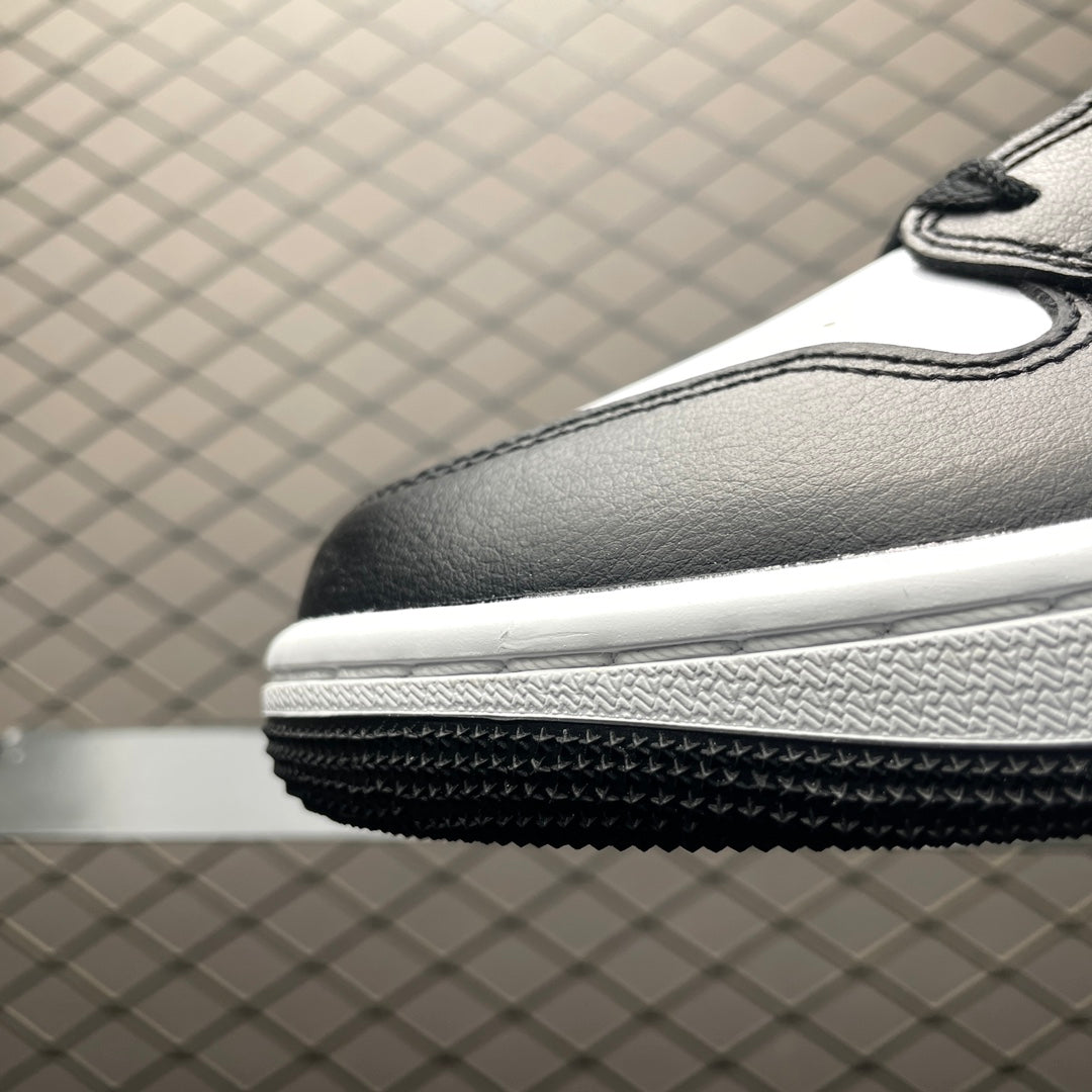 Air Jordan 1 - Preto/Branco