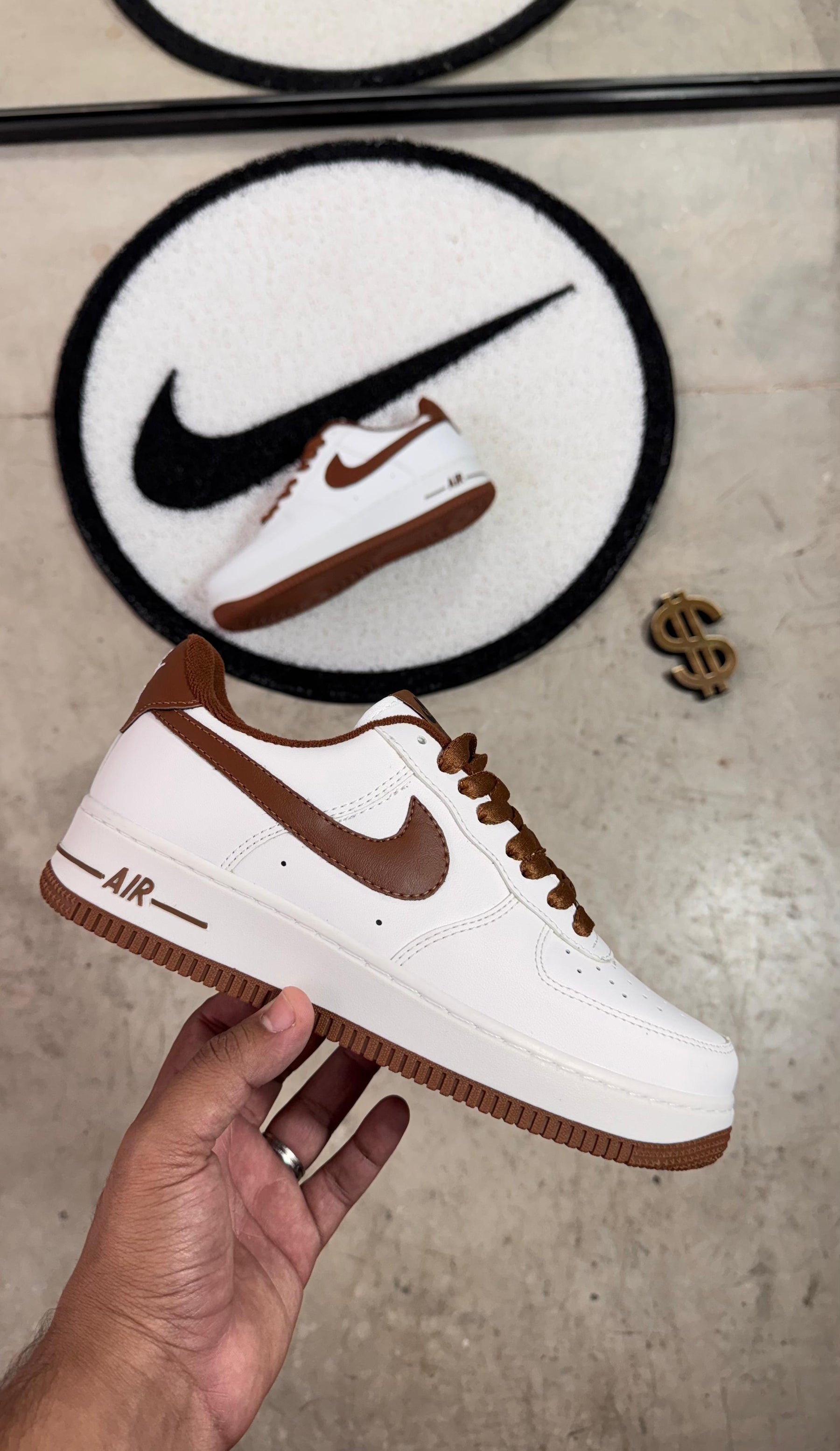 Air Force 1 - Branco / Caramelo