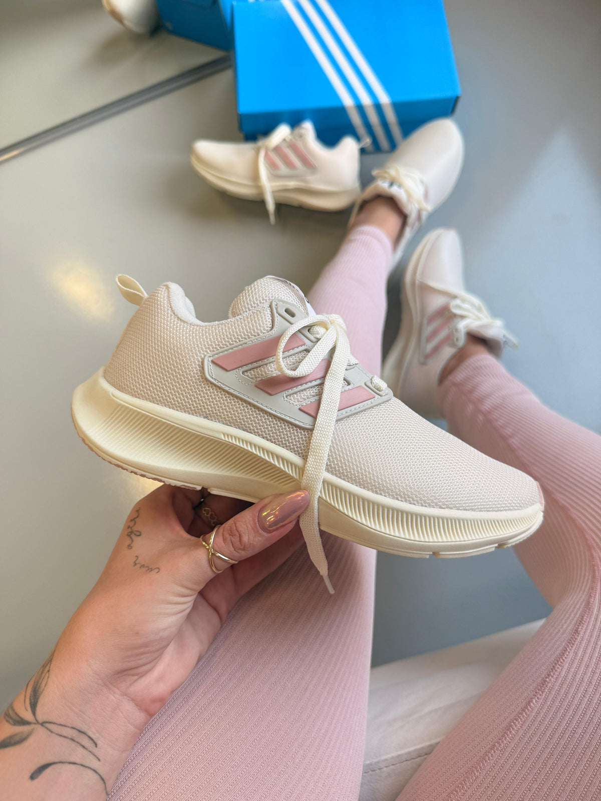 UltraRun - White/Rose