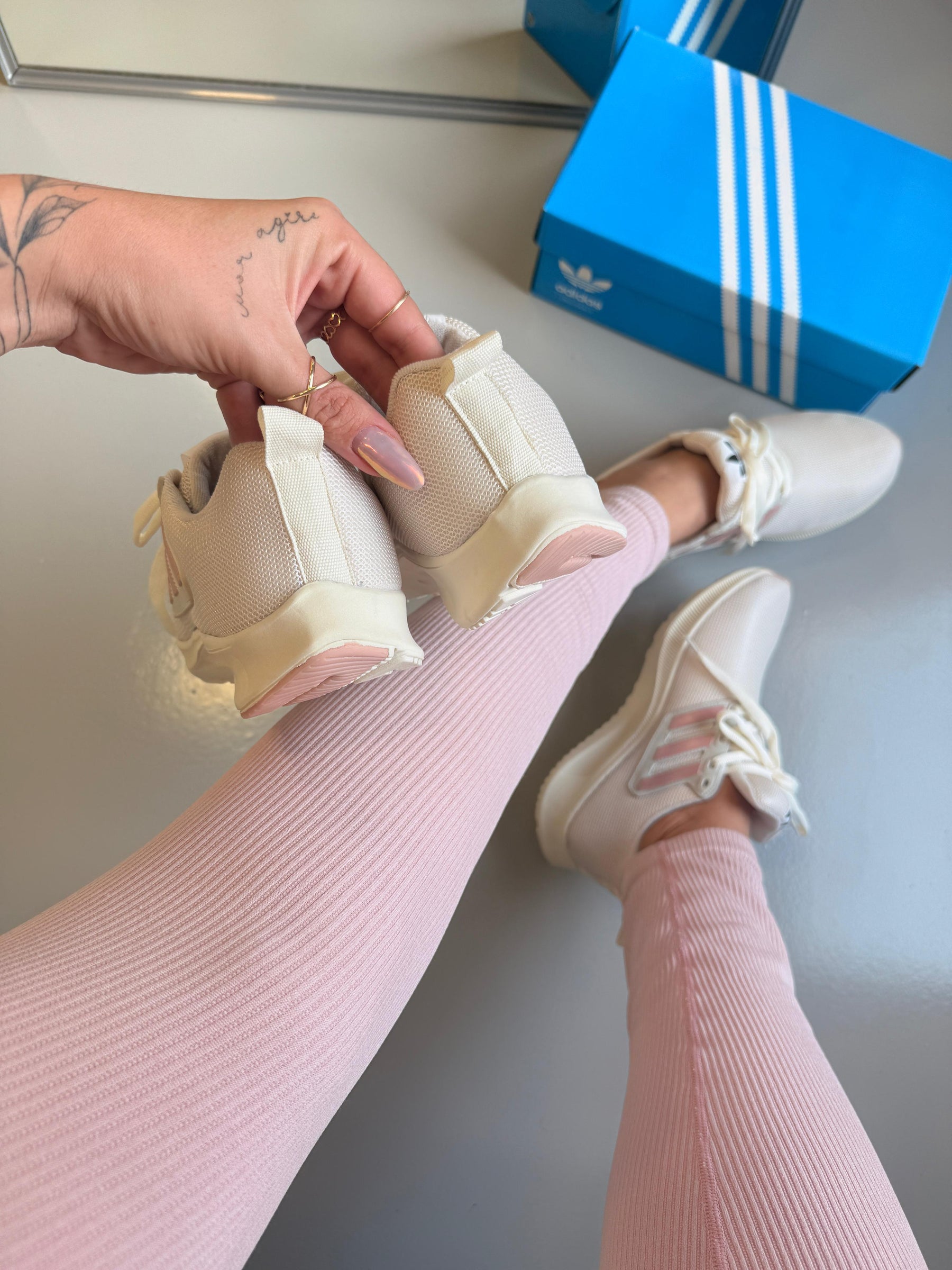 UltraRun - White/Rose