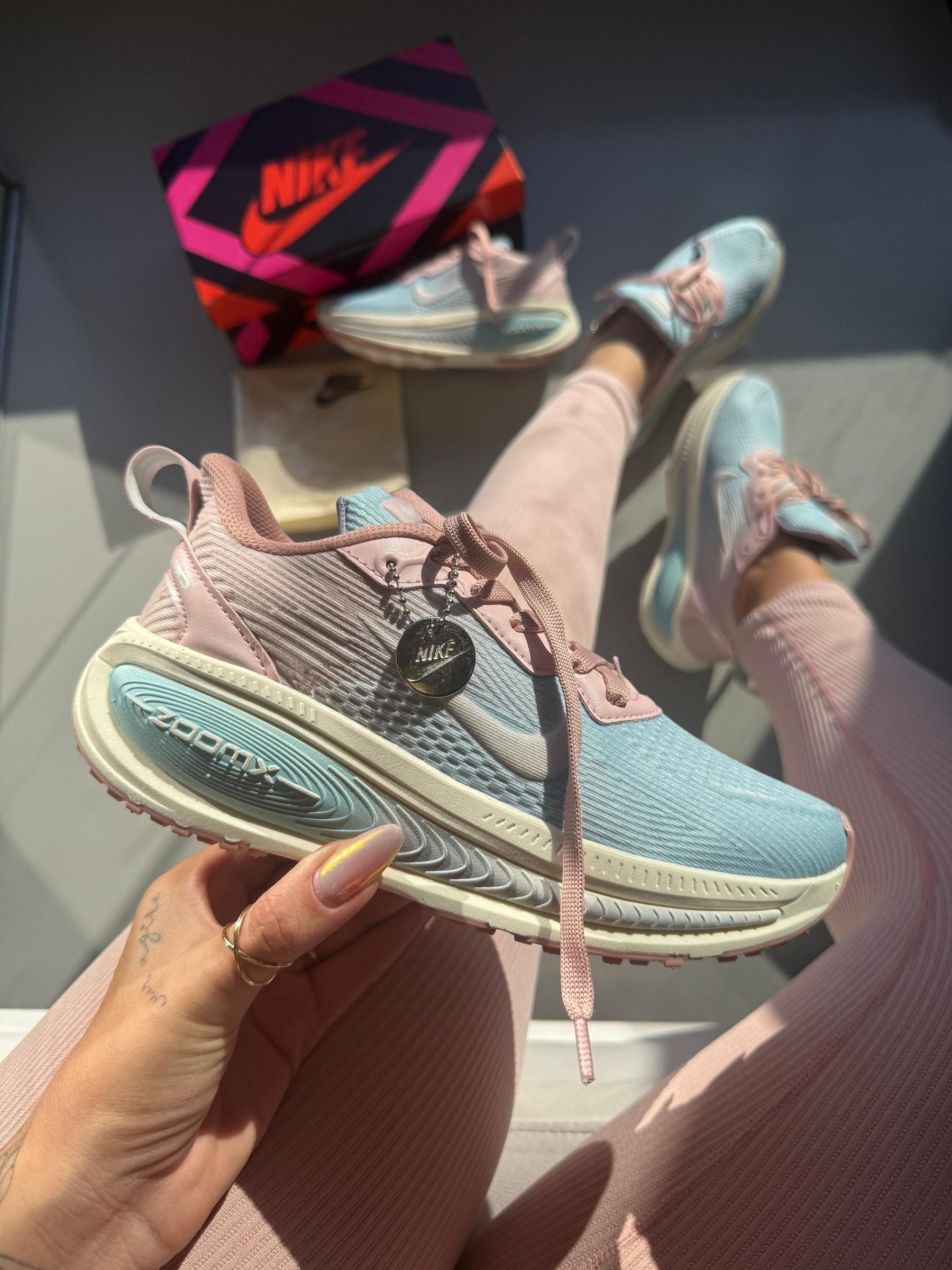 ZoomX Vomero 18 - Nude Hortencia