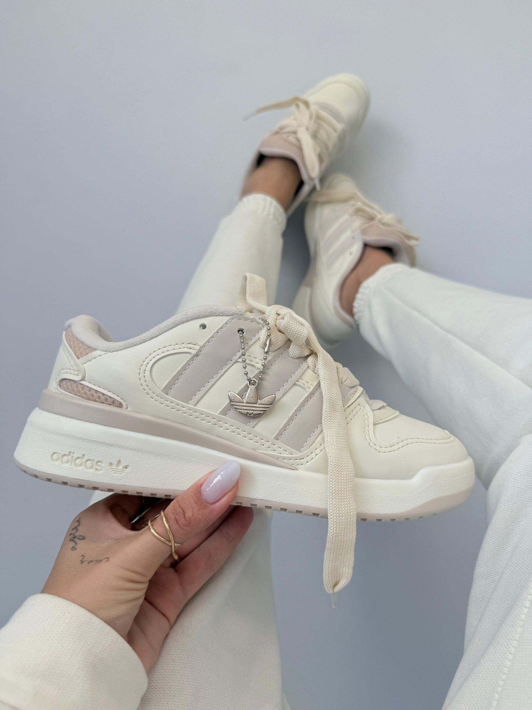 Tênis Fórum ll Off White