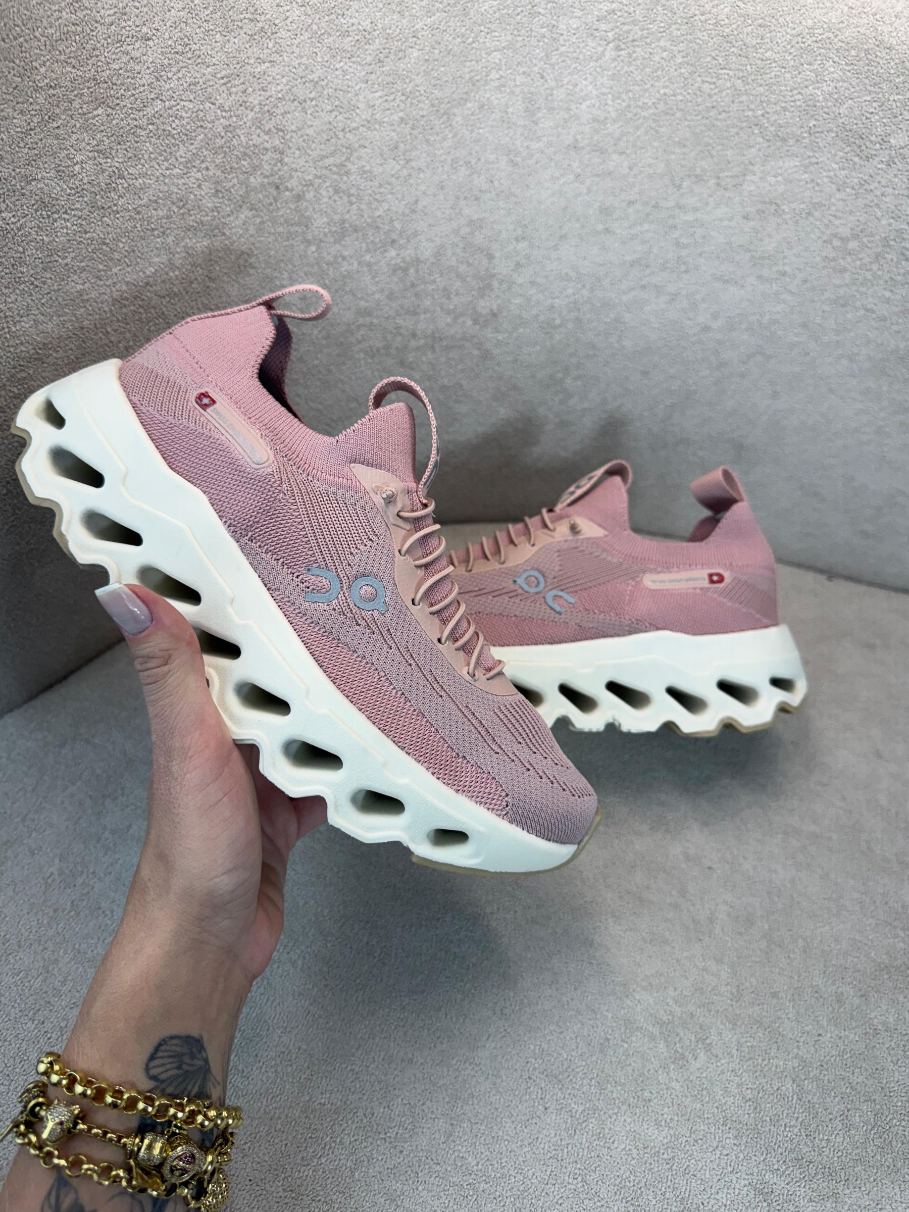 Tênis On cloudtilt Running - Rose