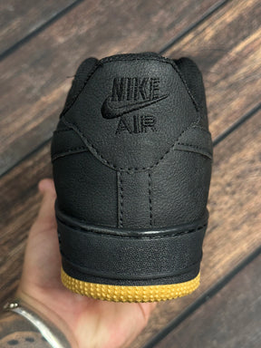 Air Force 1 - All Black Caramelo