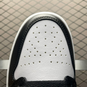 Air Jordan 1 - Preto/Branco