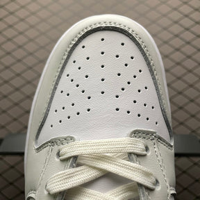 Dunk Light Smoke Grey