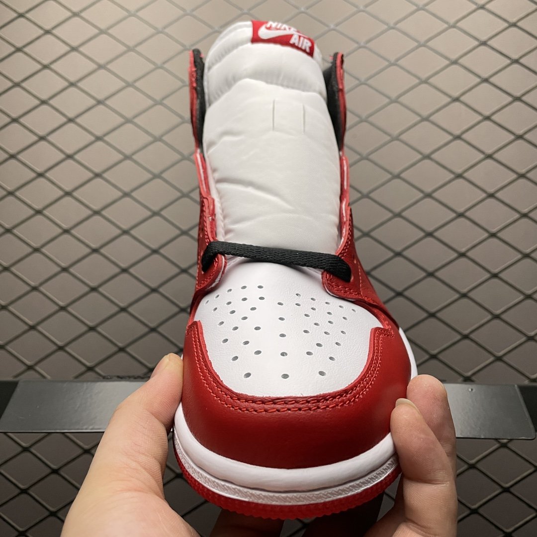 Air Jordan 1 Retro High