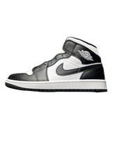 Air Jordan 1 - Preto/Branco