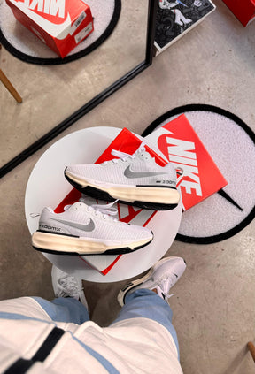 Zoom X Invincible Run 3