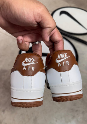 Air Force 1 - Branco / Caramelo