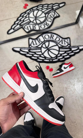 Jordan 1 Low - Tricolor