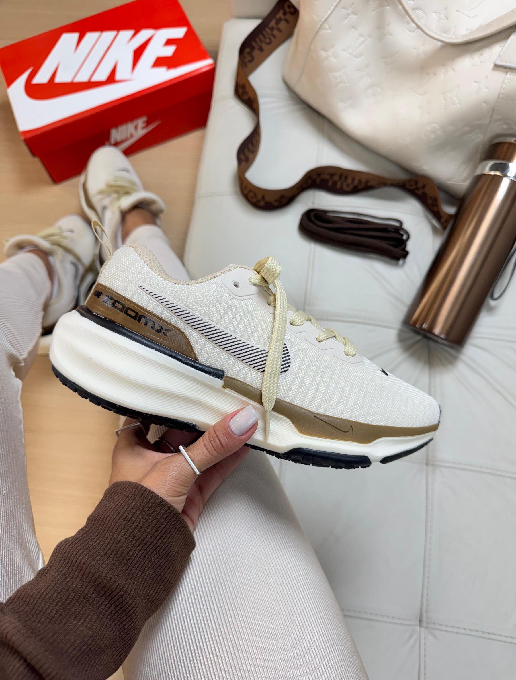 ZOOM X INVINCIBLE RUN 3 CARAMELO