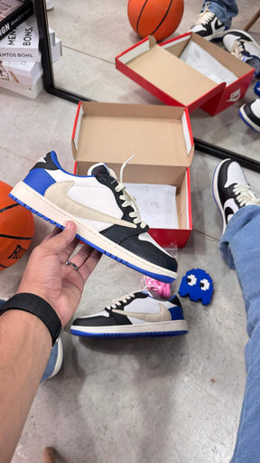Jordan 1 Retro Low OG SP Fragment x Travis Scott