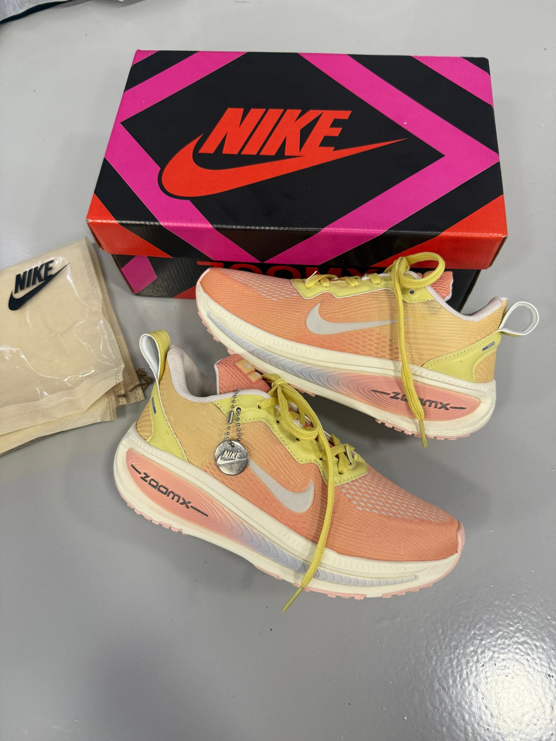 ZoomX Vomero 18 - Erva Doce / Gelato