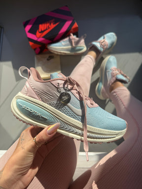 ZoomX Vomero 18 - Nude Hortencia