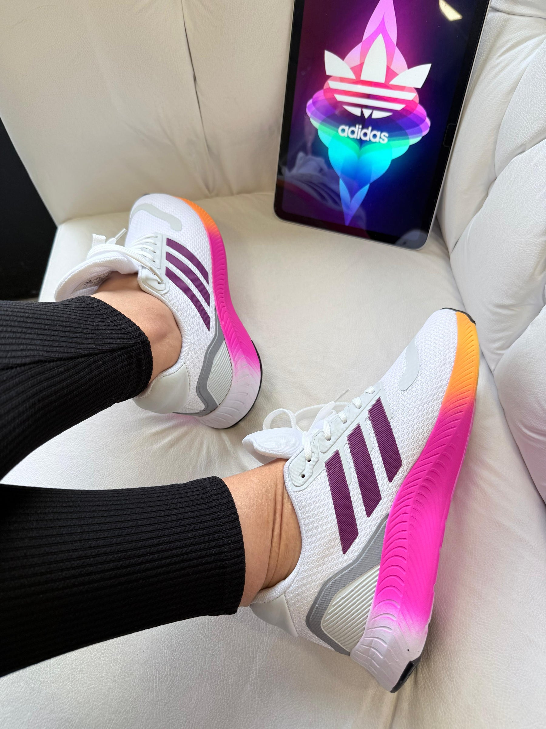 Falcon Run 5 - Branco/Uva