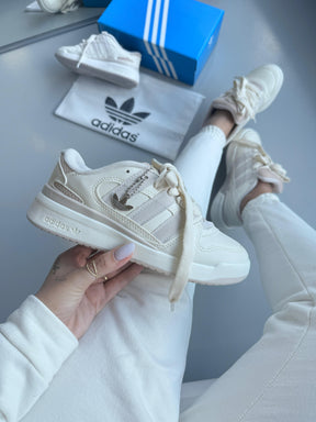 Tênis Fórum ll Off White