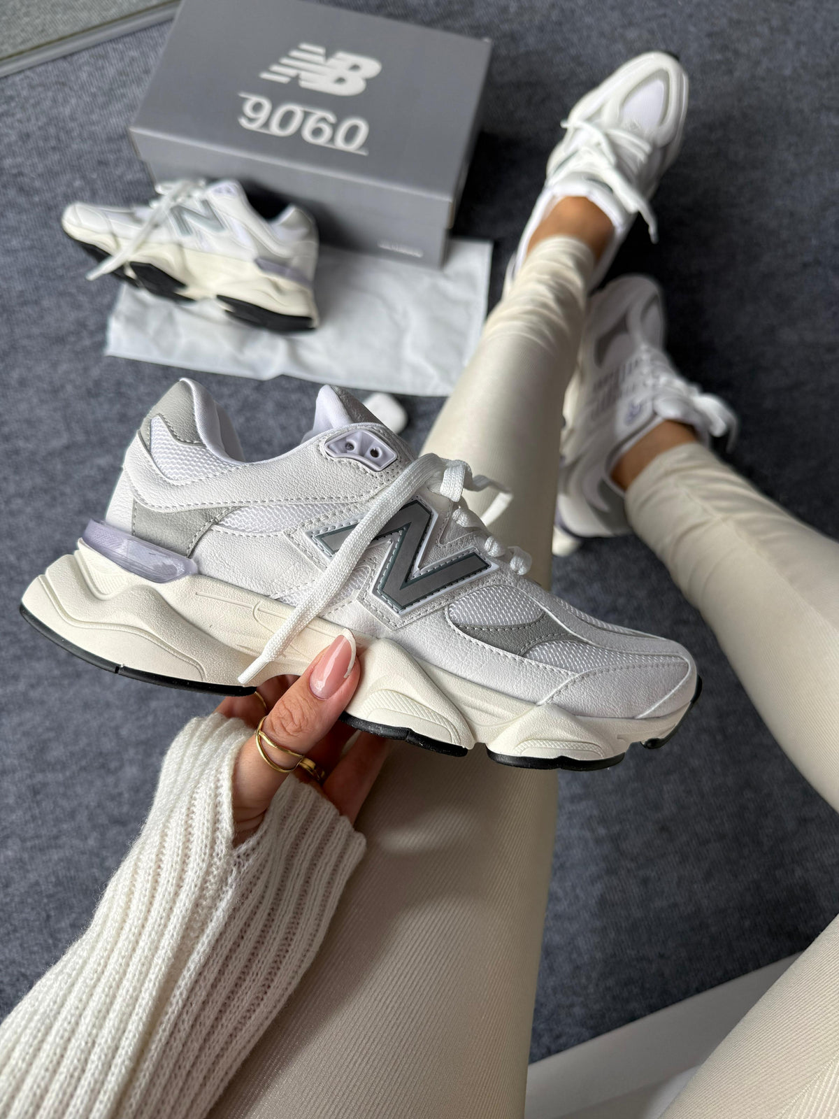 Tênis NB 9060 - Branco / Cinza