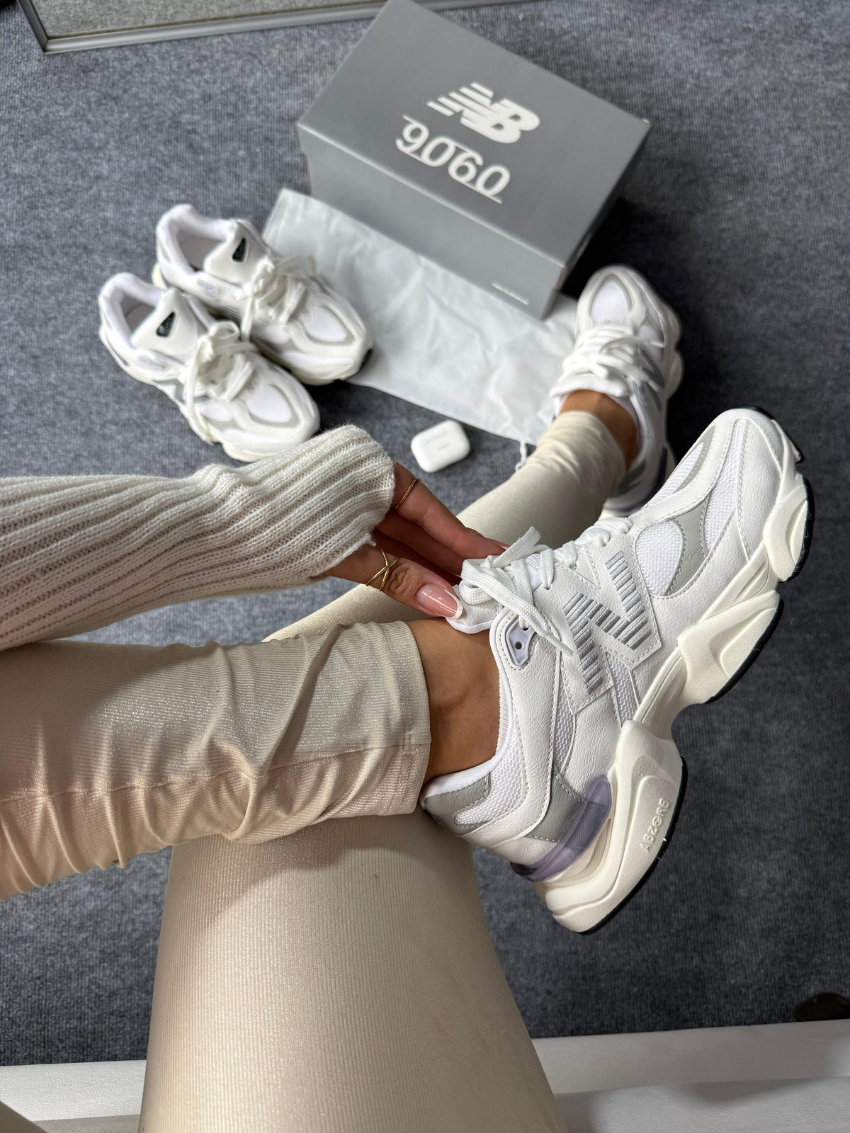 Tênis NB 9060 - Branco / Cinza