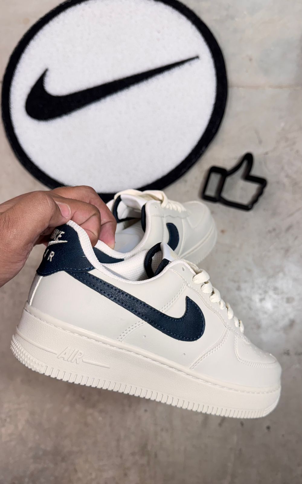 Air Force 1 - Branco / Azul Marinho
