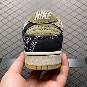 Dunk Low - Travis Scott