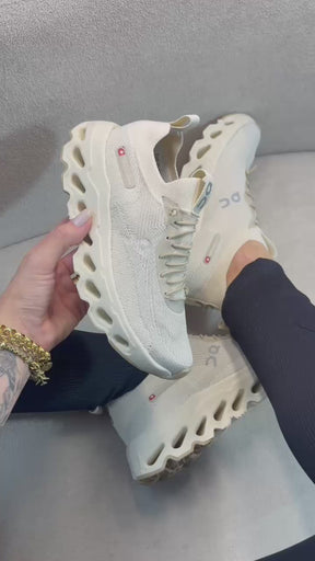 Tênis On cloudtilt Running - Branco